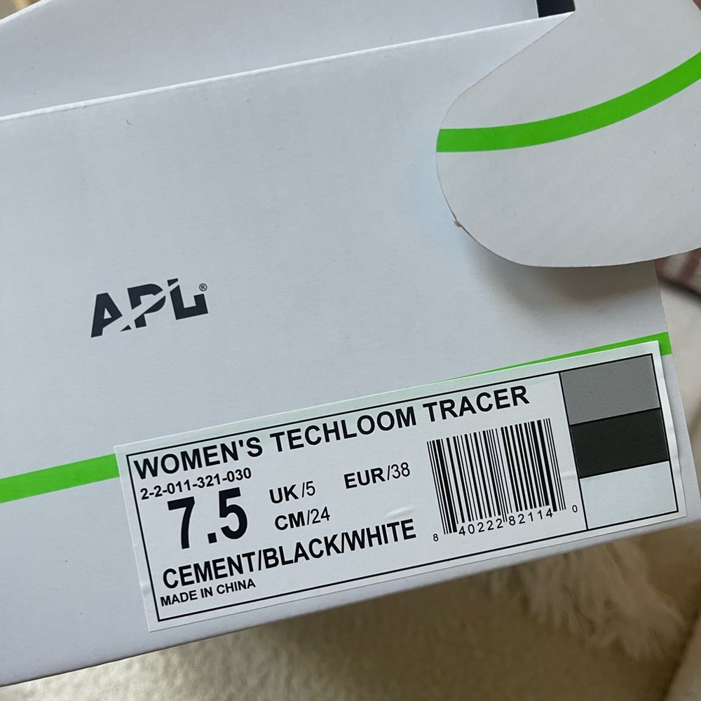 APL Techloom Tracer in 7.5 (black/cement/white)